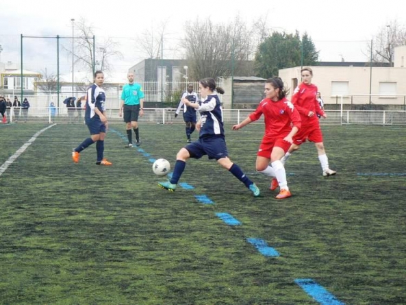 ES Genas Azieu : le groupe contre Grenoble